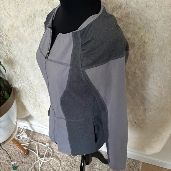 Jacket - Picture 6 of 9